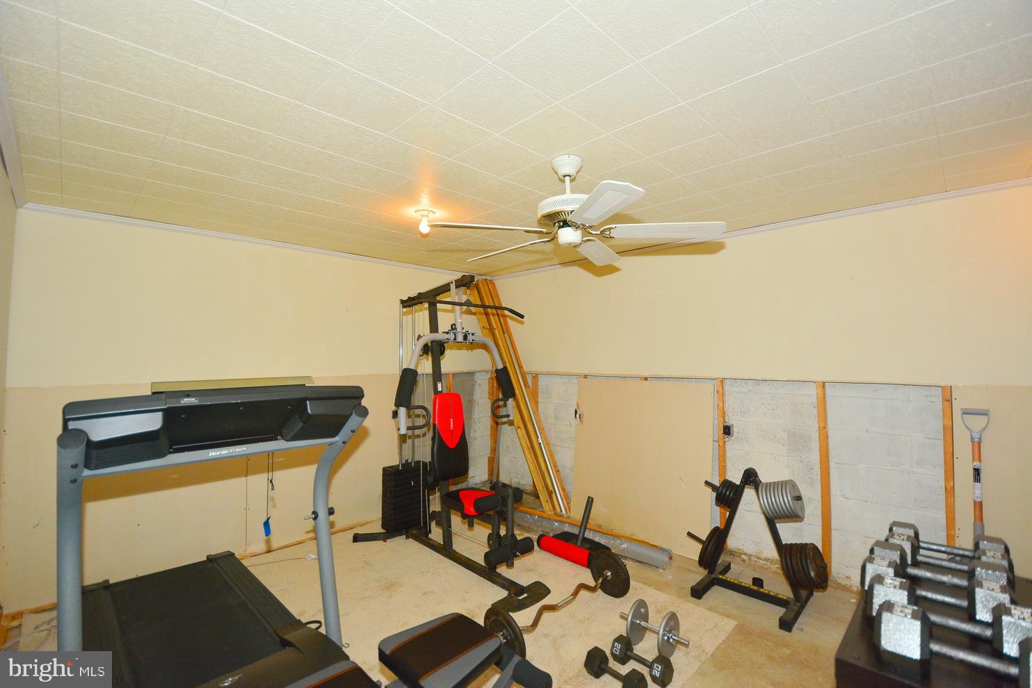 150 Center Street Hanover, PA 17331 - Photo 11 of 20 Gallery Image 11