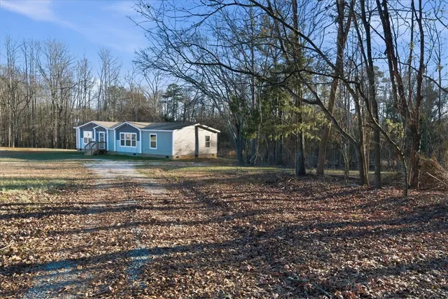 $200,000 | 313 West Lake Street, Iva, SC 29655