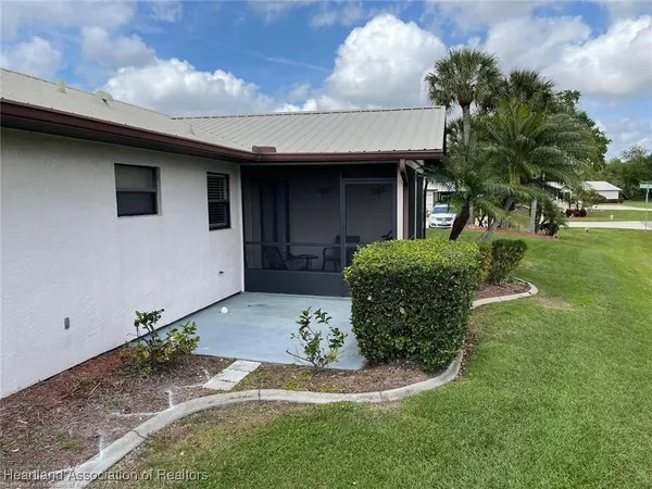 $1,550 | 103 Villaway, Sebring, FL 33876