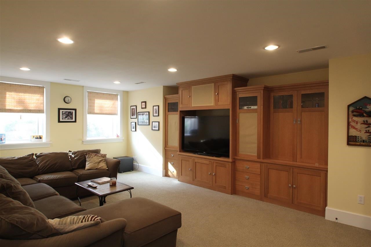 2155 Prairie Du Chien Road Northeast Iowa City, IA 52240 - Photo 15 of 25 Gallery Image 15