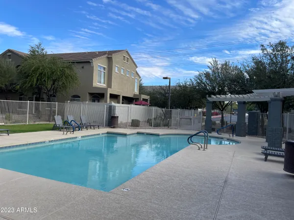 $2,400 | 280 South Evergreen Road, Unit 1319, Tempe, AZ 85288