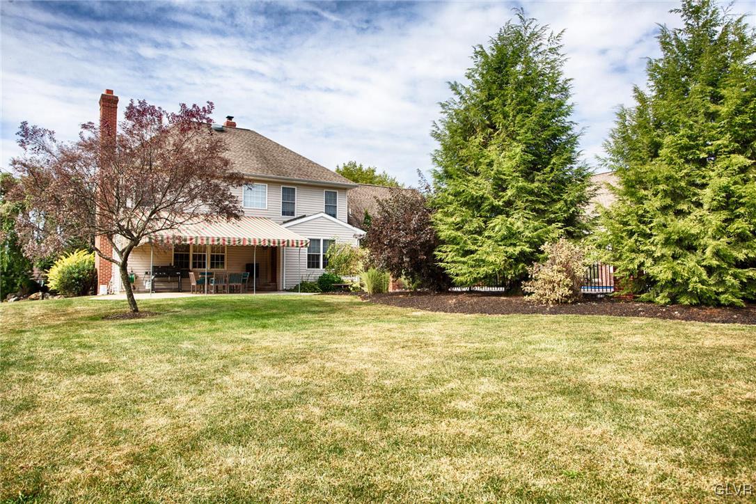 724 South Delps Road Bath, PA 18014 - Photo 3 of 23 a front view of a house with a garden