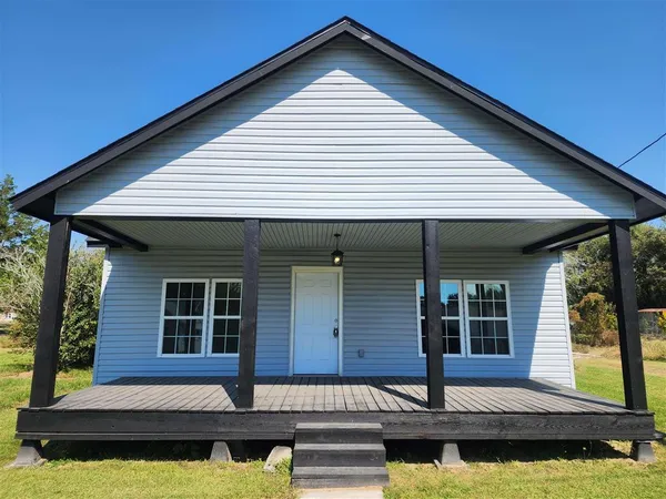 $149,900 | 706 3rd Street, Jennings, LA 70546