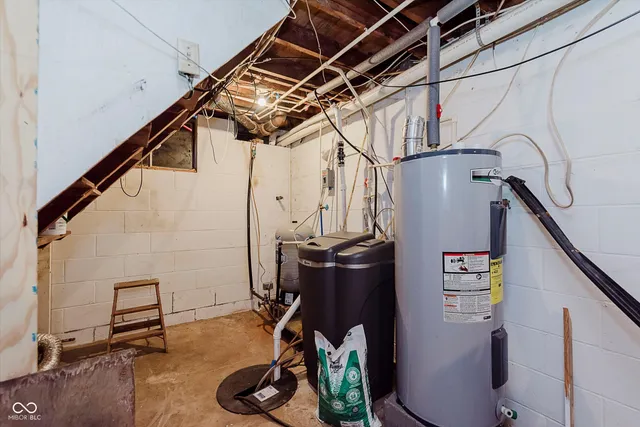 $295,000 | 2409 Melody Lane, Anderson, IN 46012