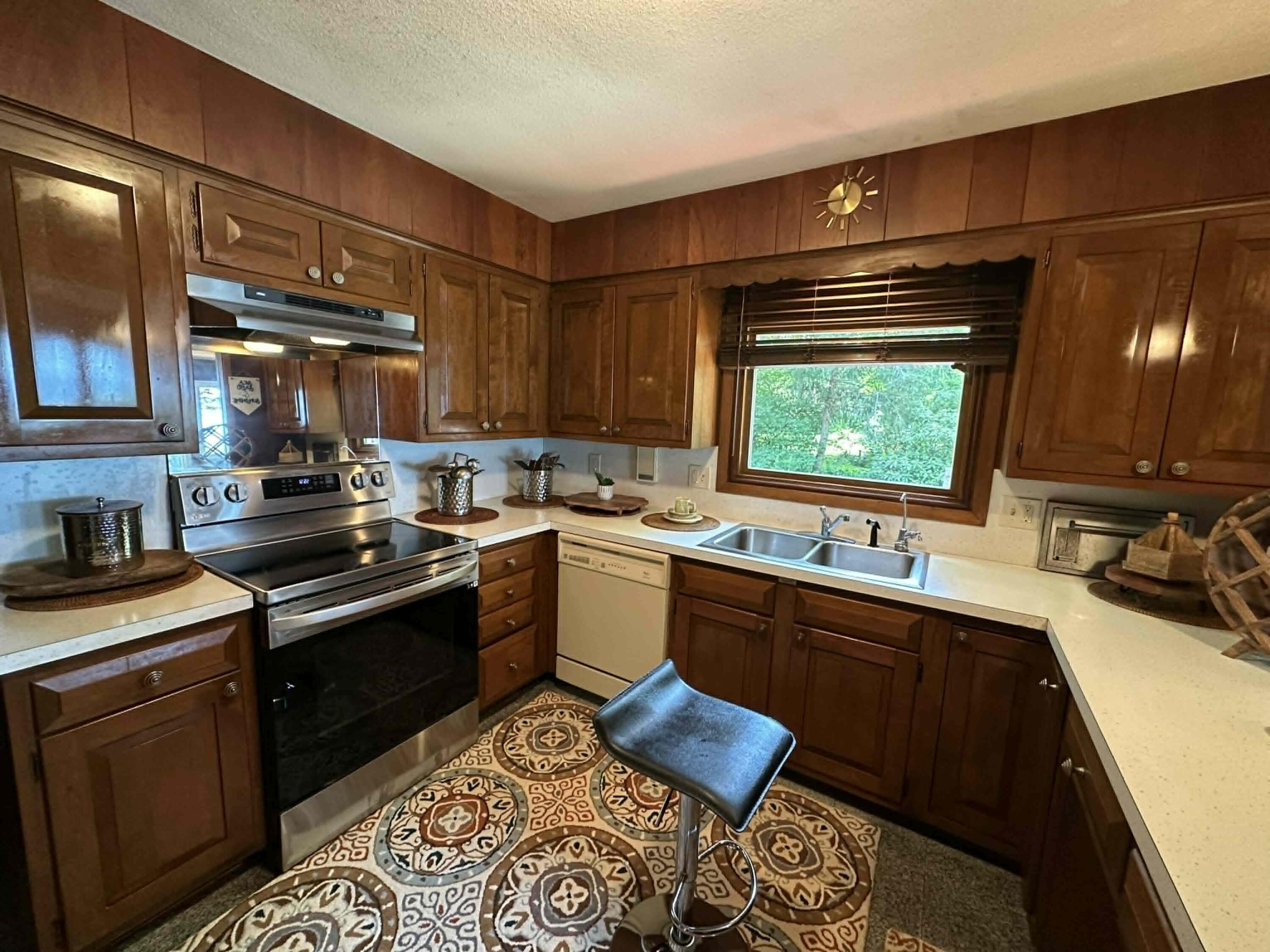 1716 West Benson Road Benton Harbor, MI 49022 - Photo 37 of 57 234807c2-b96c-4a50-8e04-f2e0b528c7c8