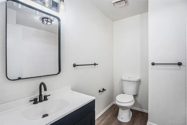 $550,000 | 6075 Castlewood Lane, Colorado Springs, CO 80918