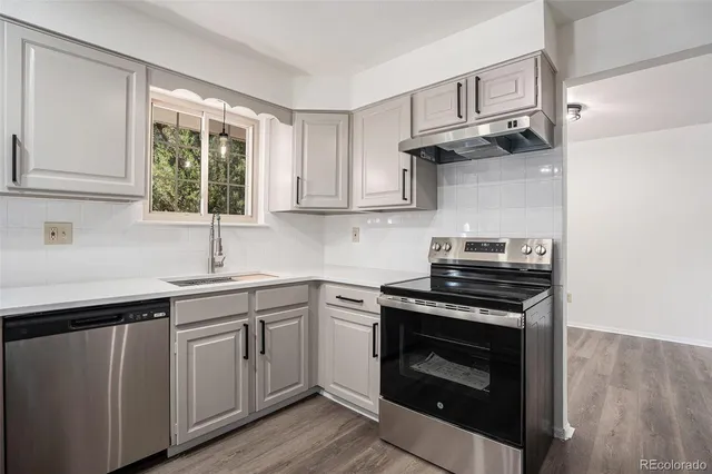 $550,000 | 6075 Castlewood Lane, Colorado Springs, CO 80918