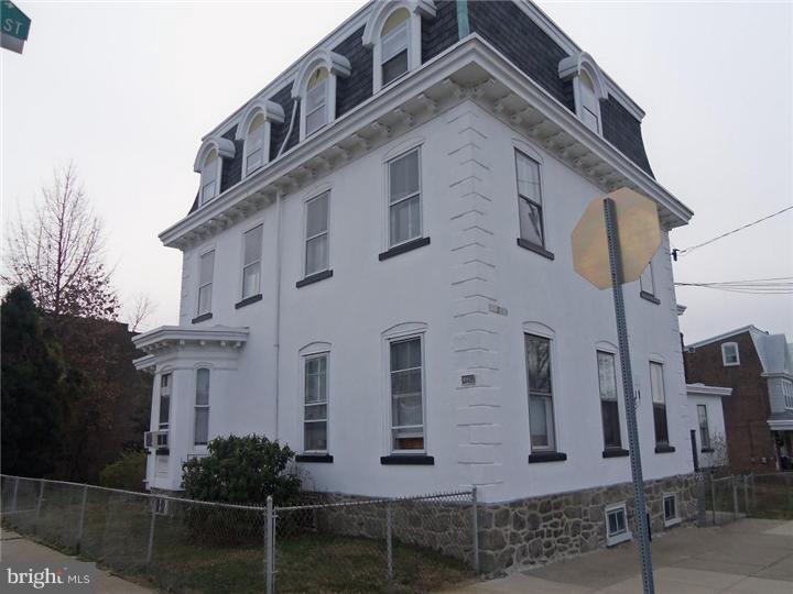 5550-52 Ridge Avenue Philadelphia, PA 19128 - Photo 3 of 12 Gallery Image 3