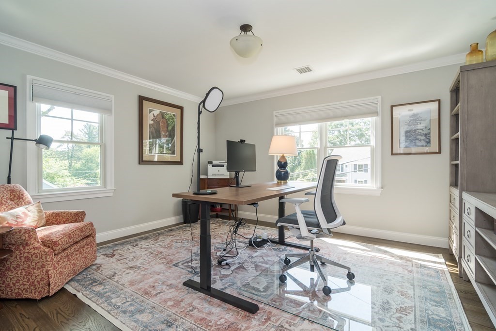 22 Northgate Road Wellesley, MA 02481 - Photo 19 of 33