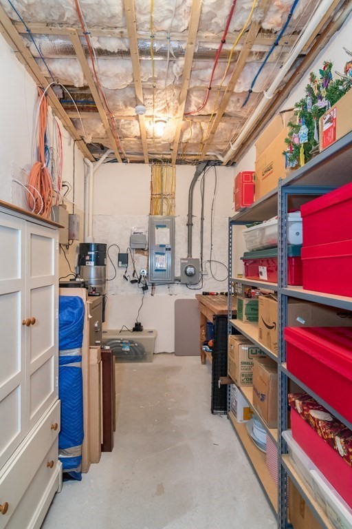 22 Northgate Road Wellesley, MA 02481 - Photo 31 of 33