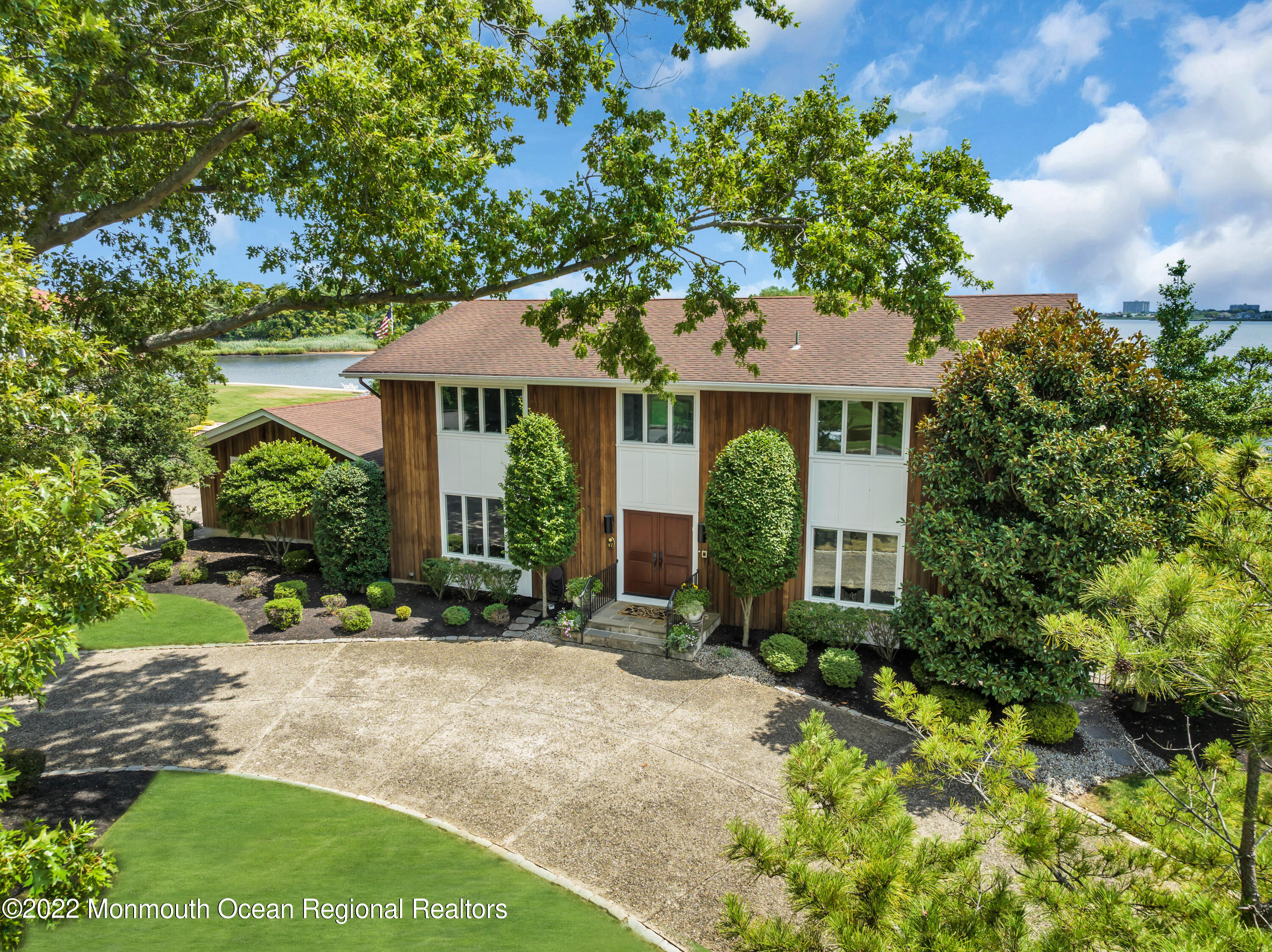 17 Harbor Drive Rumson, NJ 07760 - Photo 14 of 94 094_dji_0183-1