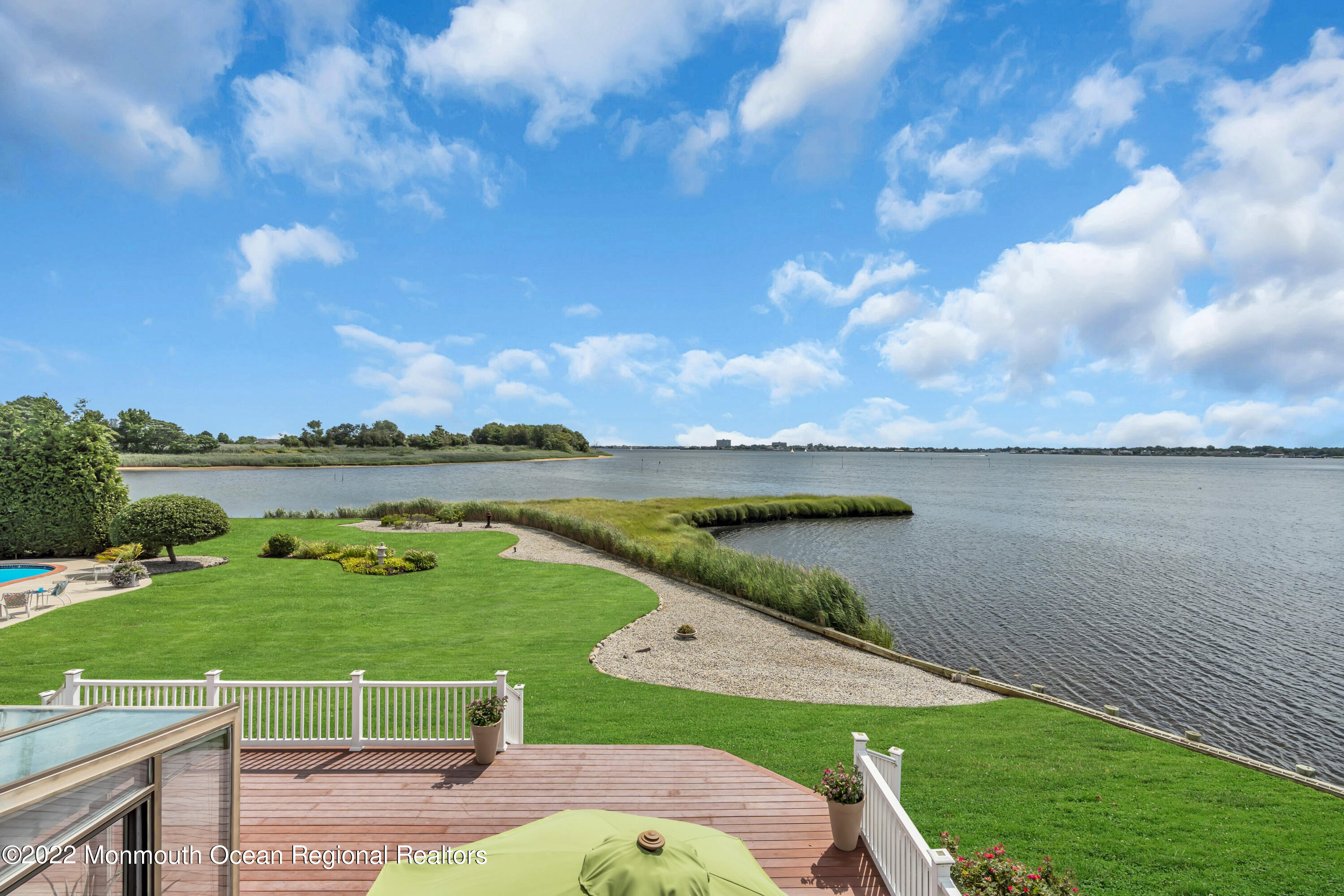 17 Harbor Drive Rumson, NJ 07760 - Photo 2 of 94 058_dsc04068-1