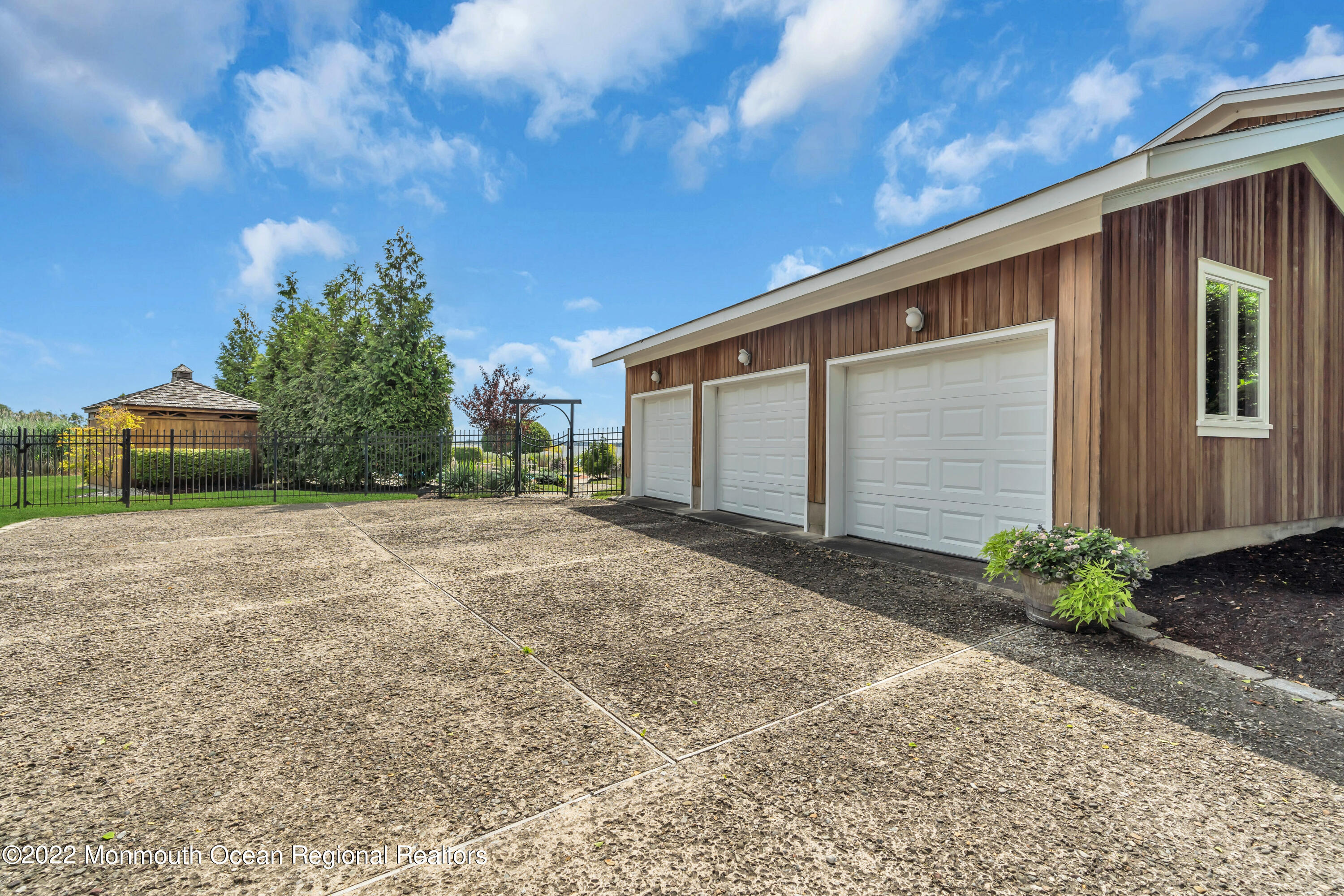 17 Harbor Drive Rumson, NJ 07760 - Photo 21 of 94 074_dsc04203-1