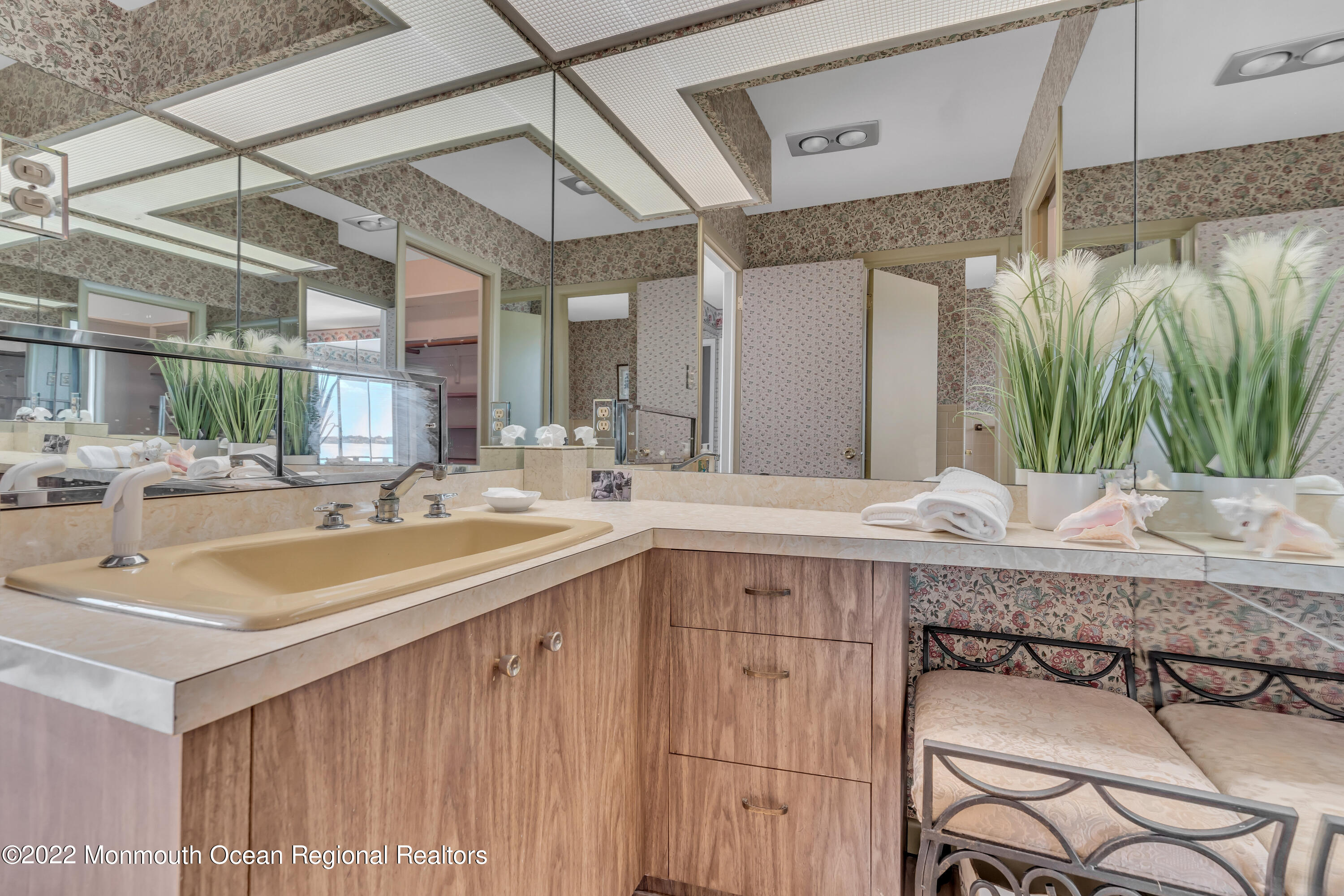 17 Harbor Drive Rumson, NJ 07760 - Photo 59 of 94 053_dsc04043