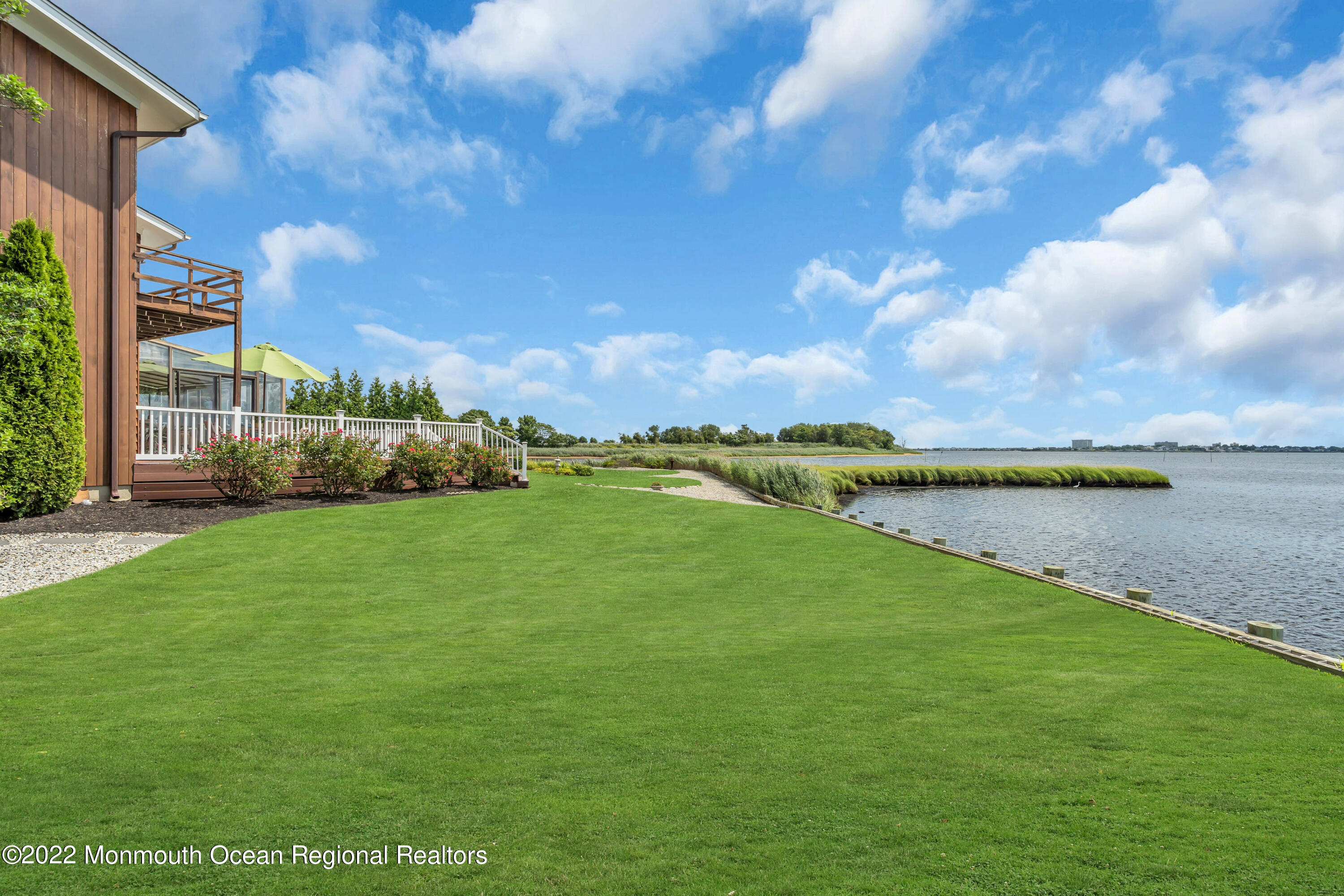 17 Harbor Drive Rumson, NJ 07760 - Photo 74 of 94 093_dsc04298-1