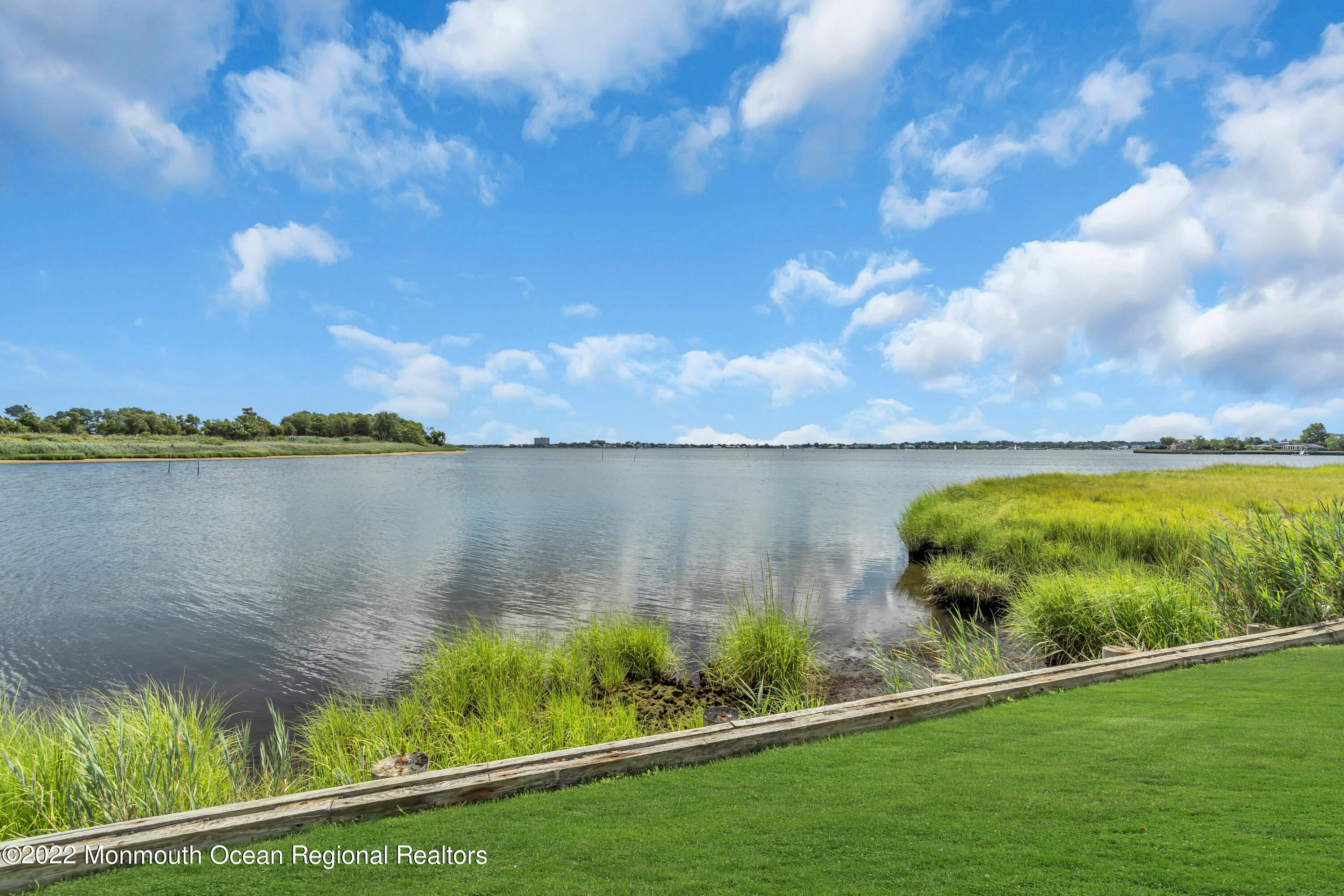 17 Harbor Drive Rumson, NJ 07760 - Photo 81 of 94 076_dsc04213-1