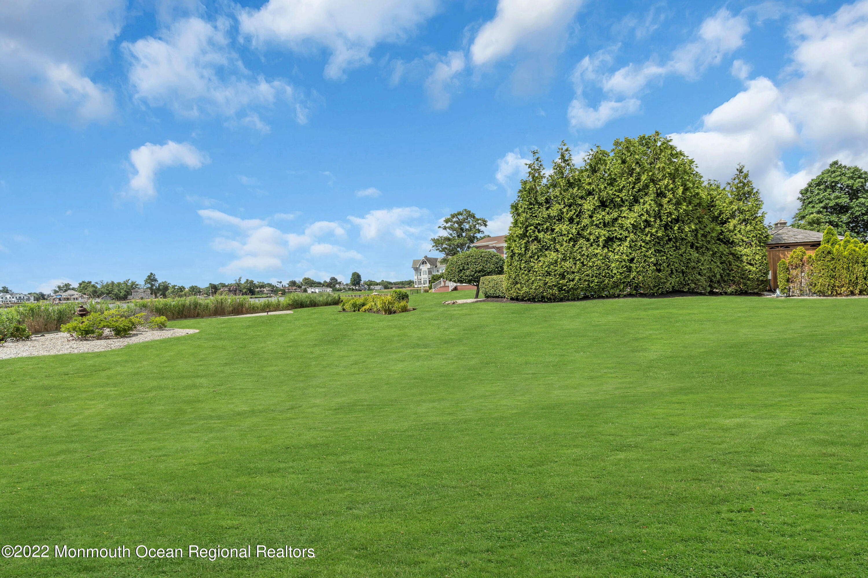 17 Harbor Drive Rumson, NJ 07760 - Photo 83 of 94 077_dsc04218-1