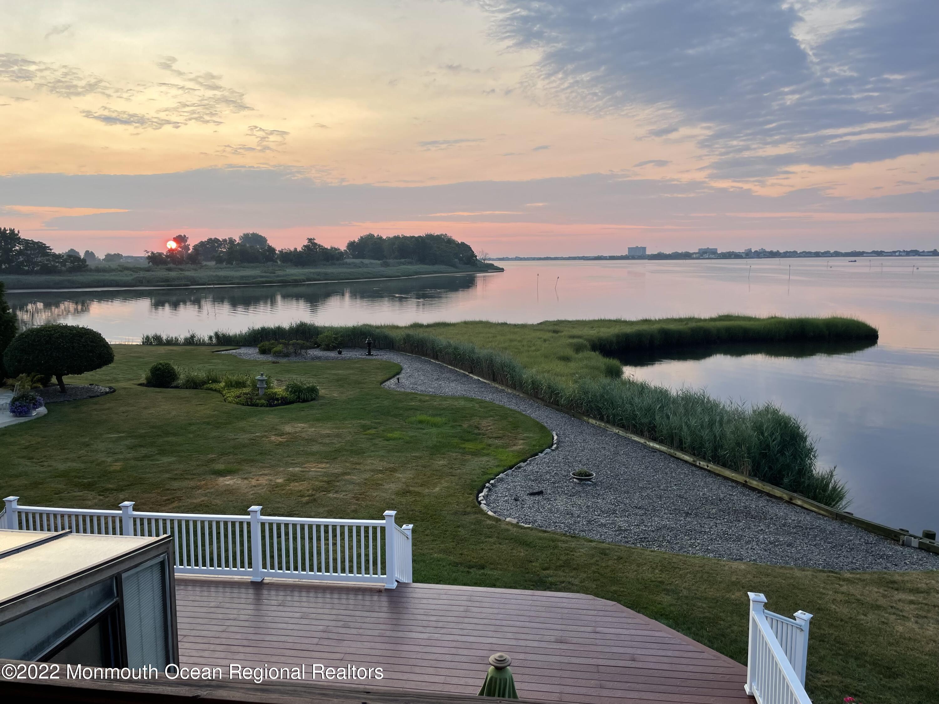 17 Harbor Drive Rumson, NJ 07760 - Photo 84 of 94 sunrise 2