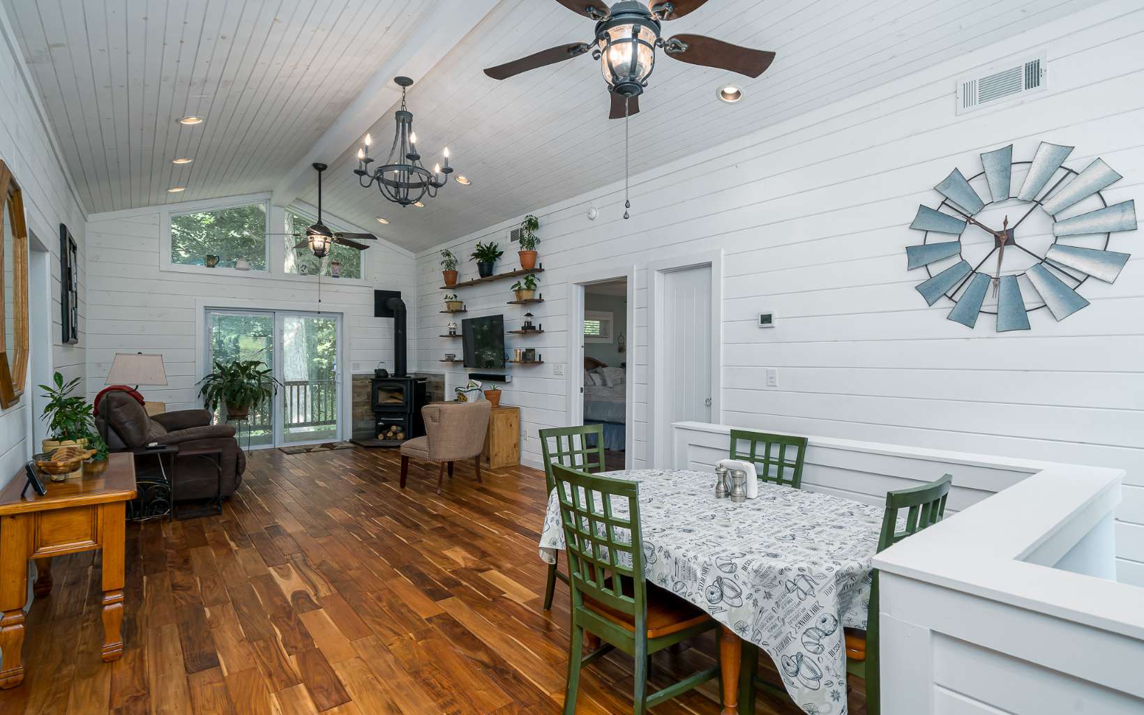 994 Stover Creek Cove Blue Ridge, GA 30513 - Photo 17 of 52 Additional View