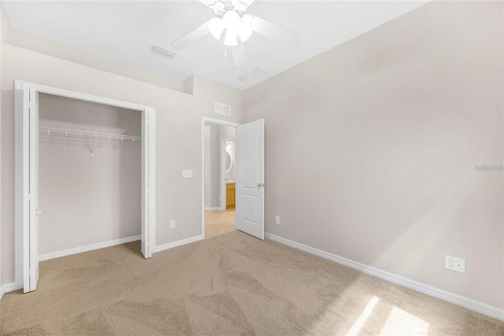 5124 Clover Mist Drive Apollo Beach, FL 33572 - Photo 35 of 52 an empty room with a bathroom