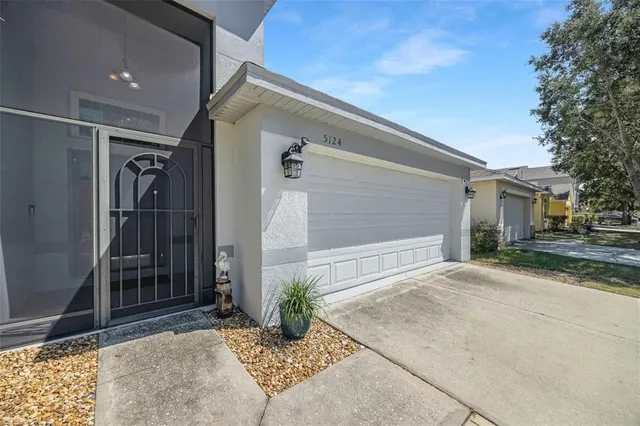 $2,500 | 5124 Clover Mist Drive, Apollo Beach, FL 33572