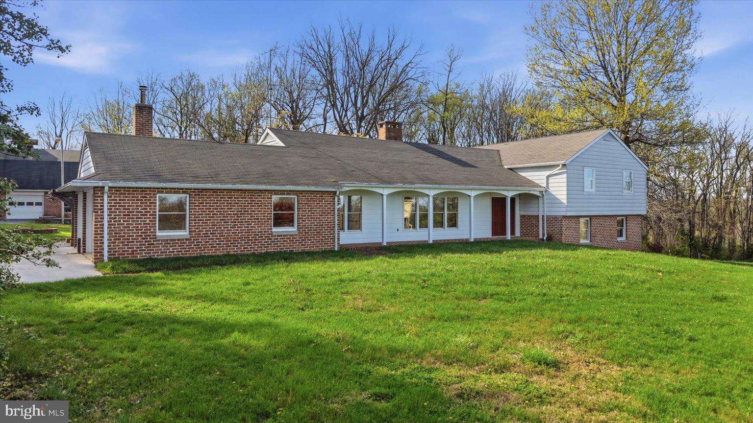 891 Payne Road Winchester, VA 22603 - Photo 5 of 84 Gallery Image 5