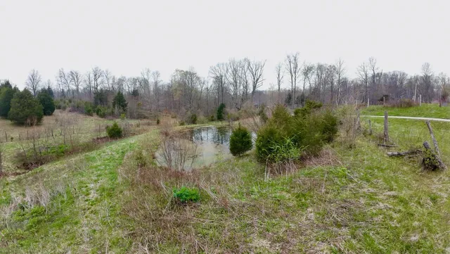 $49,900 | 3007 West County Road 250 South, Versailles, IN 47042