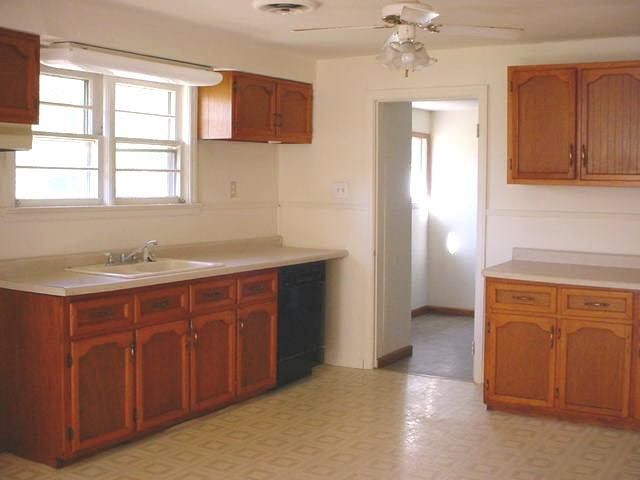 614 North Claypool Road Muncie, IN 47303 - Photo 2 of 9