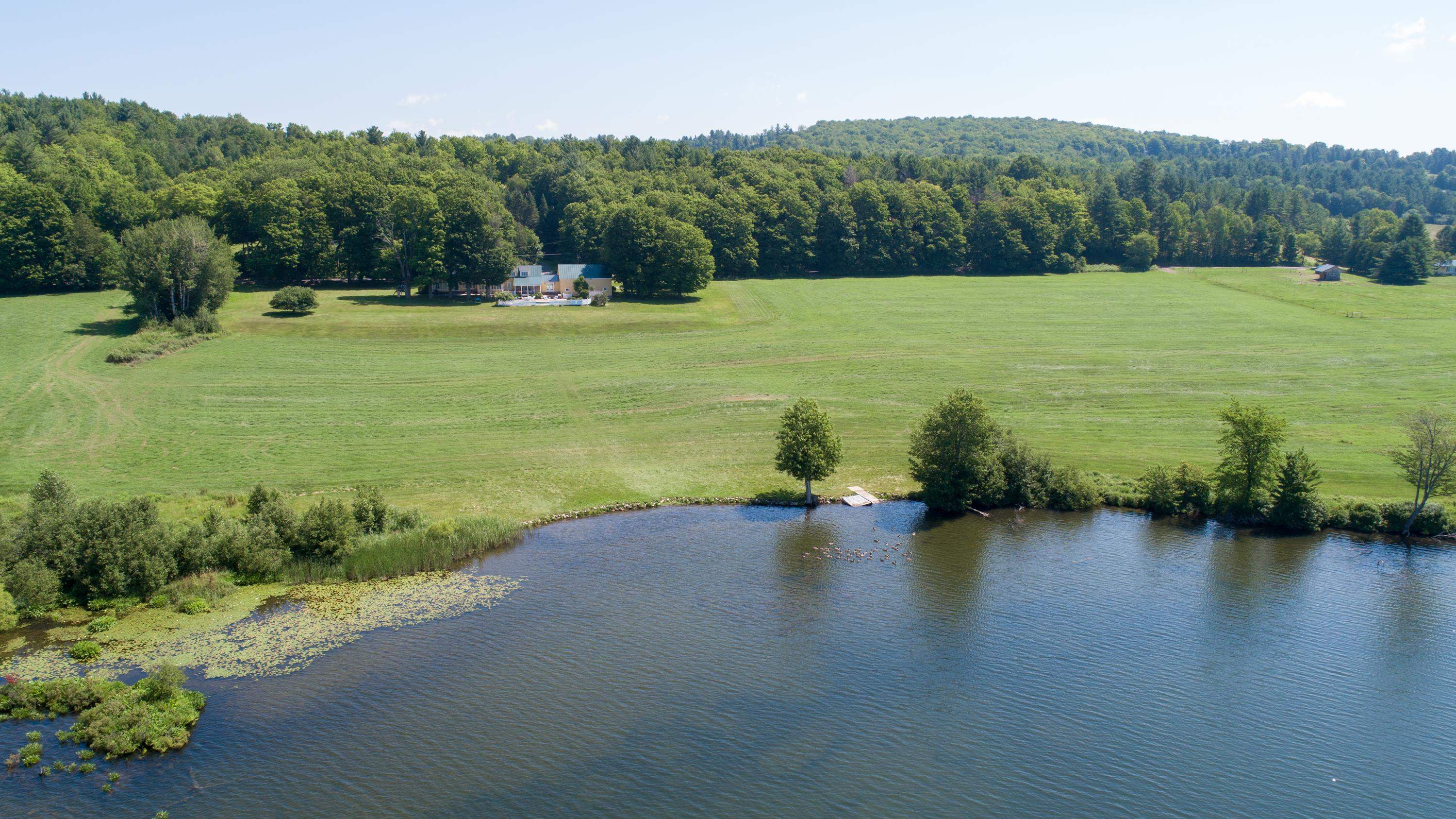 808 Derby Pond Road Derby, VT 05829 - Photo 4 of 40 Gallery Image 4