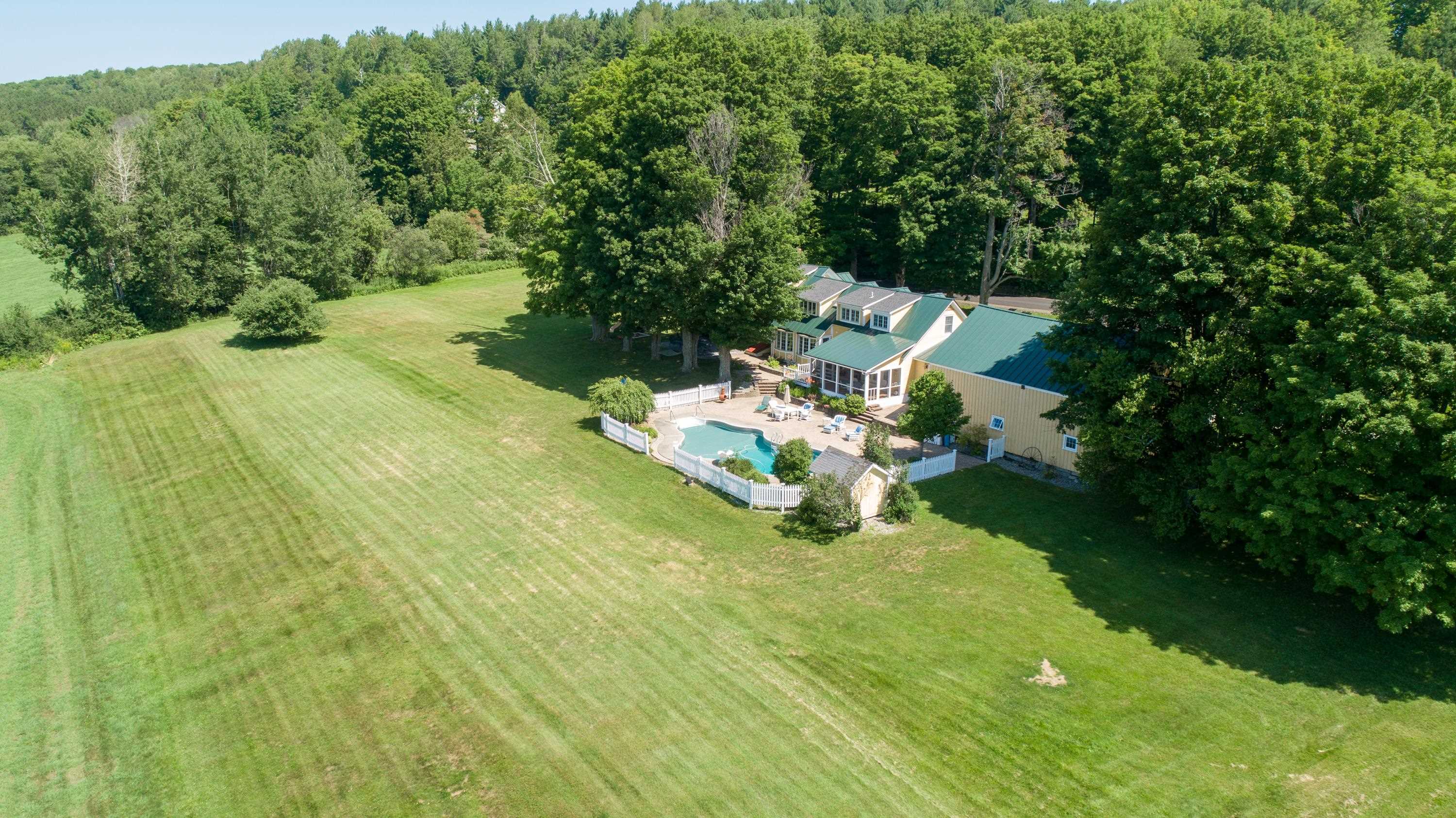 808 Derby Pond Road Derby, VT 05829 - Photo 5 of 40 Gallery Image 5