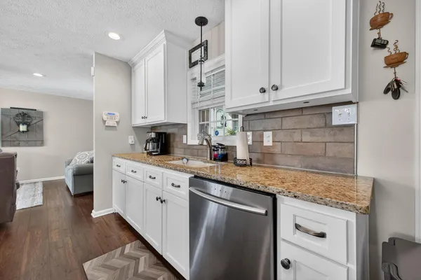 $475,000 | 1975 Williston Road, Aiken, SC 29803