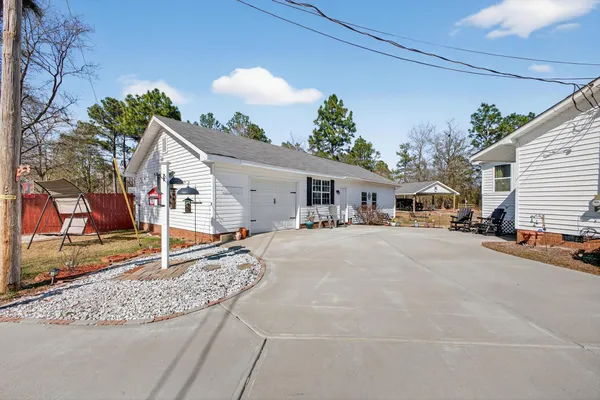 $475,000 | 1975 Williston Road, Aiken, SC 29803