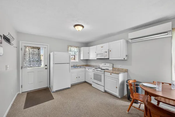 $475,000 | 1975 Williston Road, Aiken, SC 29803