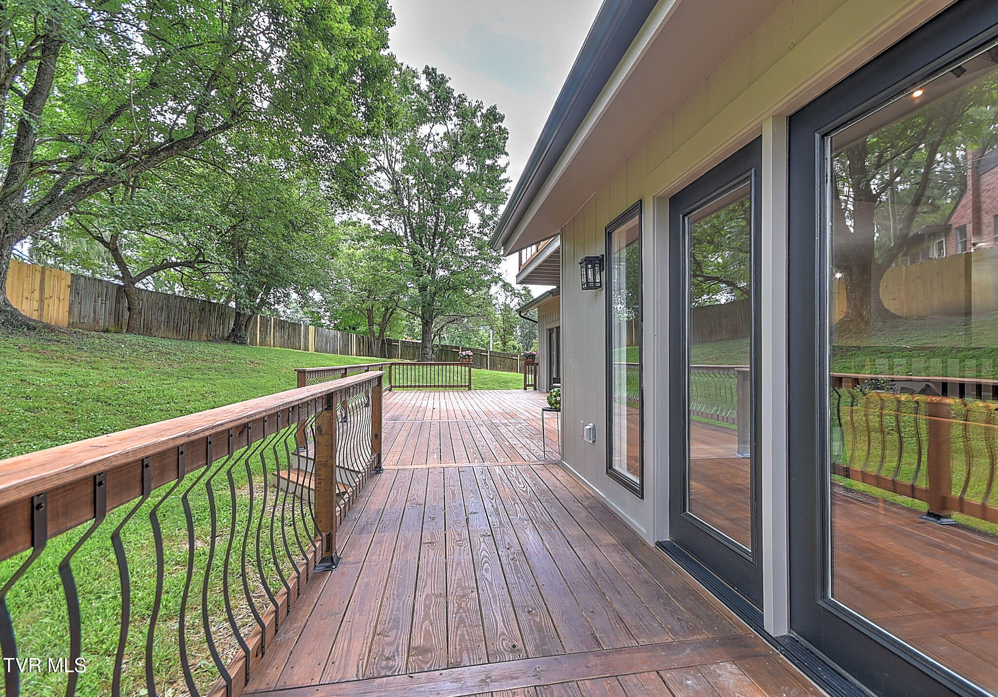 224 Greenway Road Bristol, TN 37620 - Photo 68 of 82 69-web-or-mls-224 Greenway KB-70