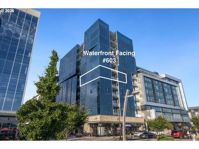 $2,400,000 | 590 Waterfront Way, Unit 603, Vancouver, WA 98660