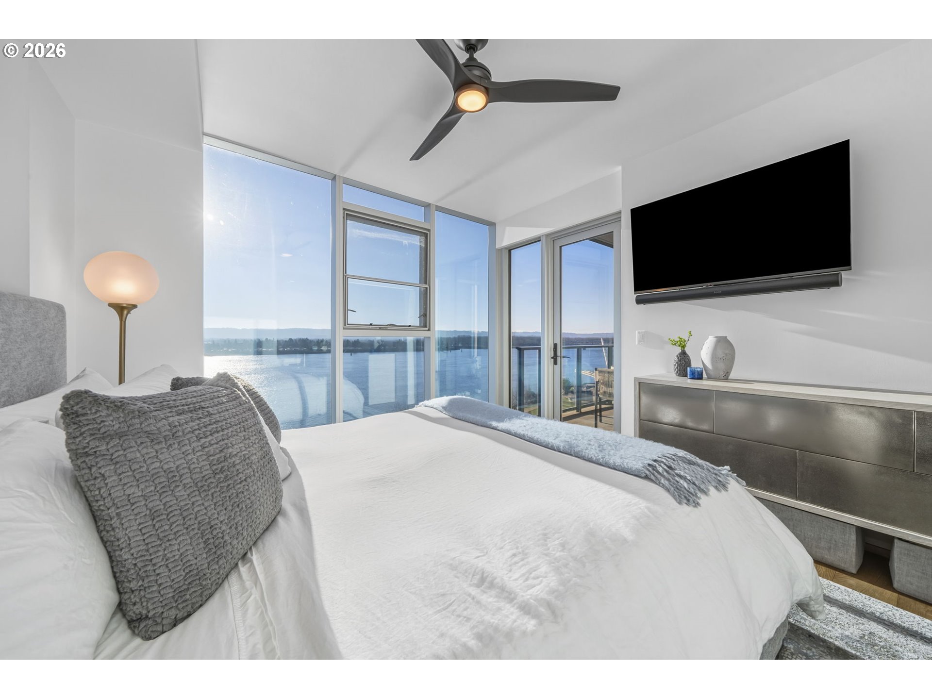 590 Waterfront Way, Unit 603 Vancouver, WA 98660 - Photo 17 of 43