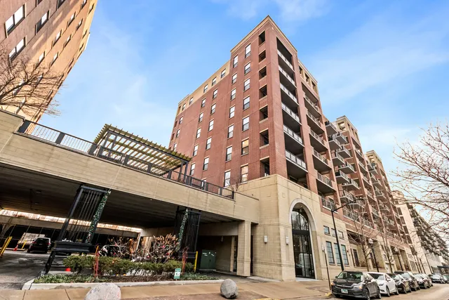 $235,000 | 833 West 15th Place, Unit 514, Chicago, IL 60608