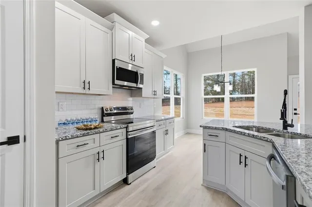 $414,000 | 2557 Casablanca Drive, Conyers, GA 30012