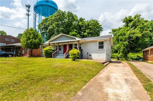 $1,200 | 2536 McAfee Road, Decatur, GA 30032