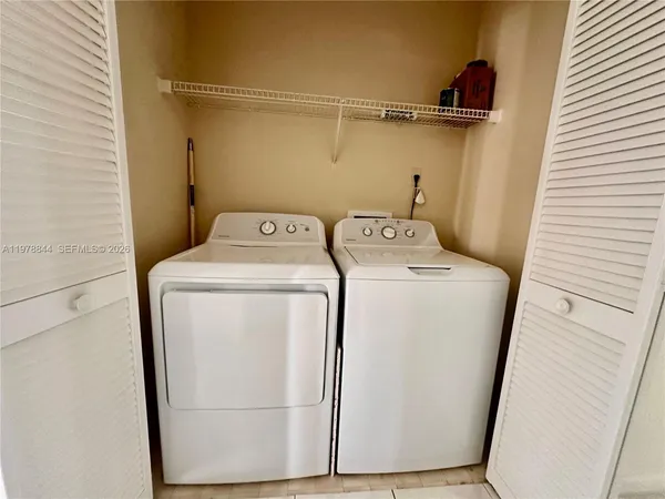 $2,100 | 815 West Boynton Beach Boulevard, Unit 11202, Boynton Beach, FL 33426