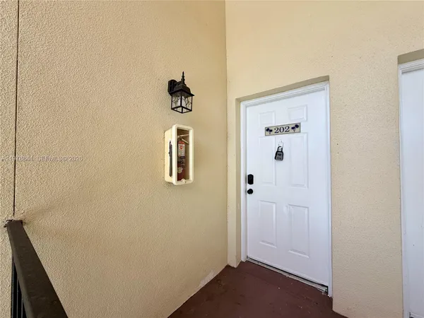 $2,100 | 815 West Boynton Beach Boulevard, Unit 11202, Boynton Beach, FL 33426