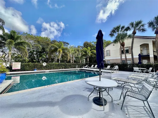 $2,100 | 815 West Boynton Beach Boulevard, Unit 11202, Boynton Beach, FL 33426