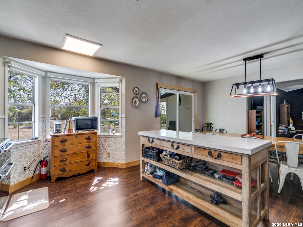 135 Walnut Grove Road Boerne, TX 78006 - Photo 14 of 32