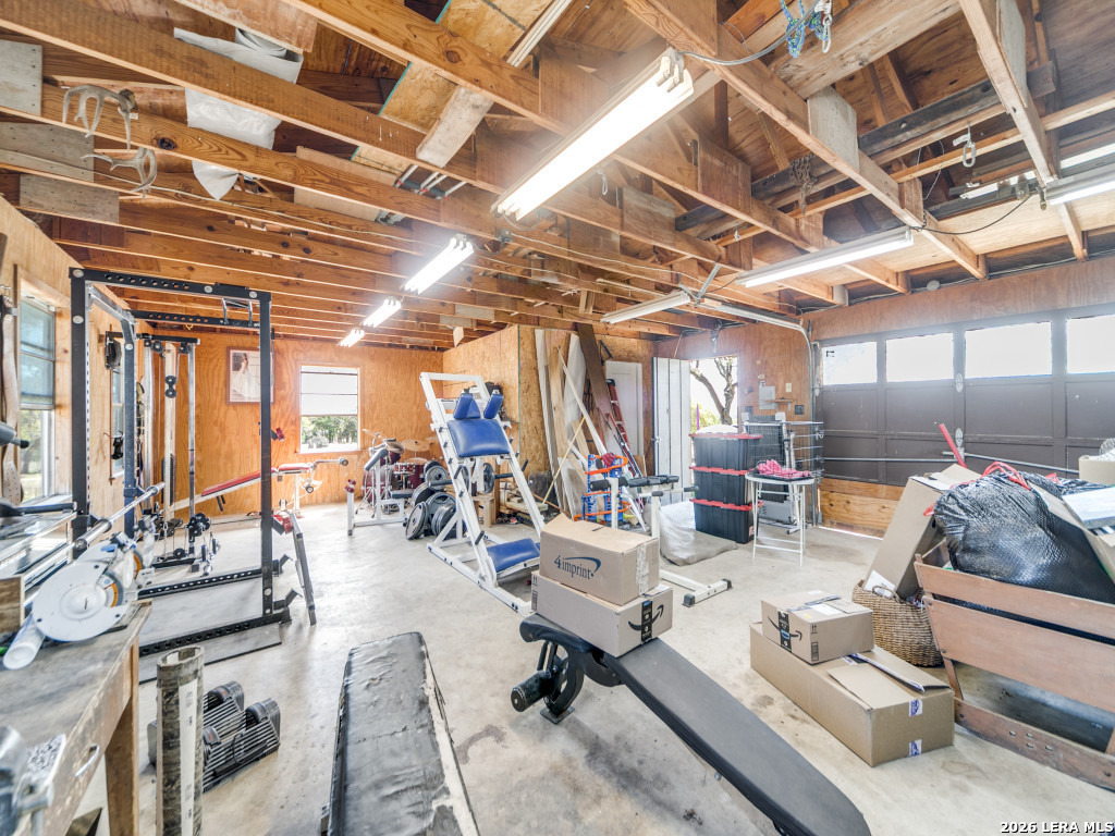 135 Walnut Grove Road Boerne, TX 78006 - Photo 23 of 32