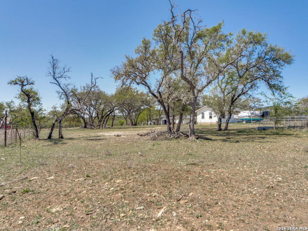 135 Walnut Grove Road Boerne, TX 78006 - Photo 28 of 32
