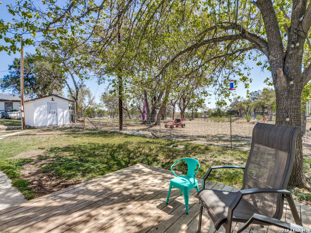 135 Walnut Grove Road Boerne, TX 78006 - Photo 32 of 41