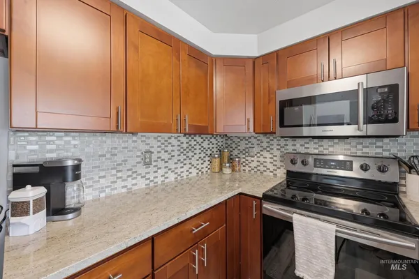 $345,000 | 8453 West Cascade Lane, Boise, ID 83704