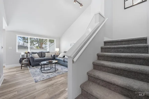 $345,000 | 8453 West Cascade Lane, Boise, ID 83704
