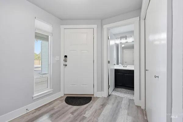 $345,000 | 8453 West Cascade Lane, Boise, ID 83704