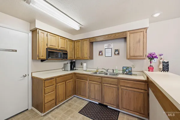 $345,000 | 8453 West Cascade Lane, Boise, ID 83704